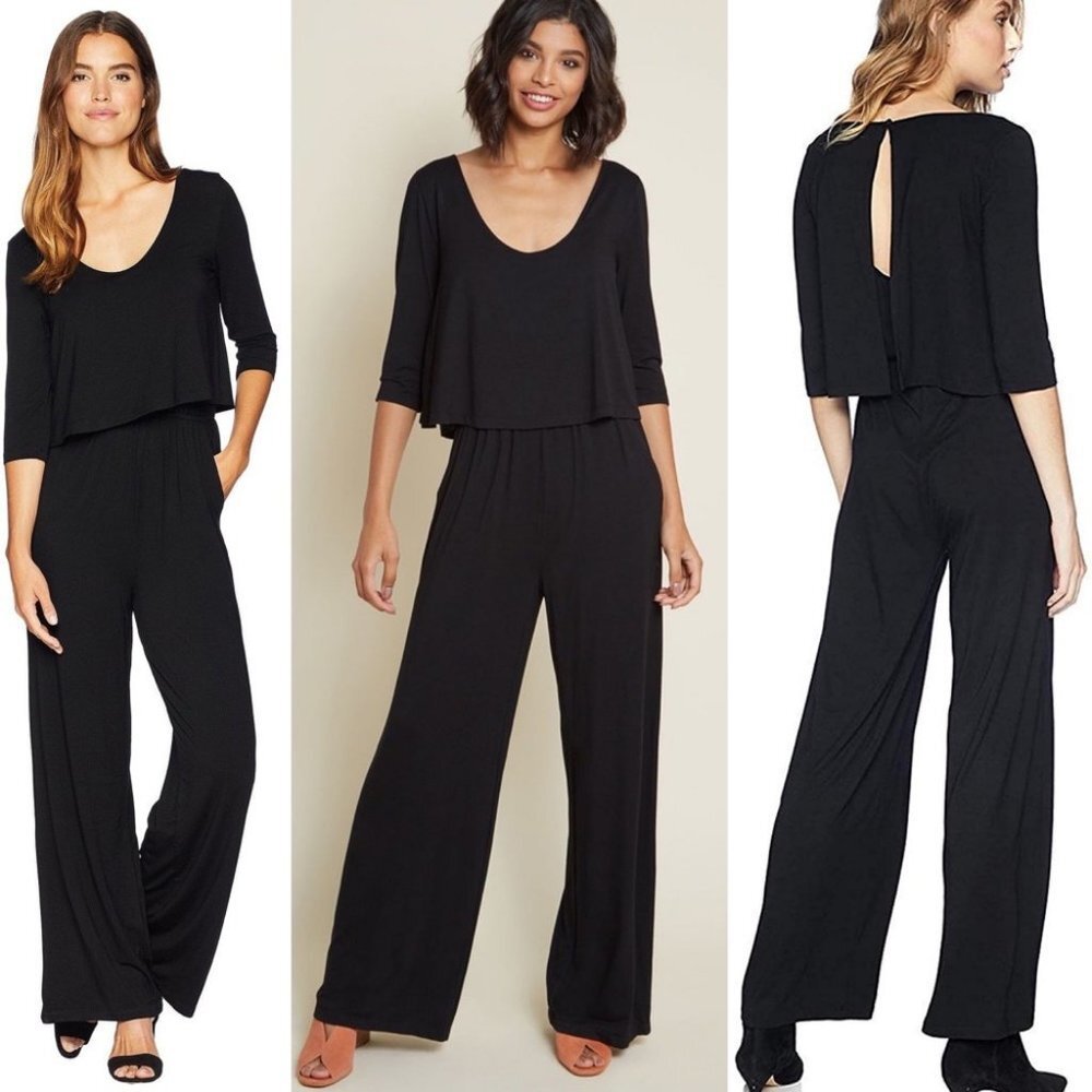 Black Jumpsuit Short Sleeve Overlay Size XS New With Tags BB Dakota Wide Leg NEW